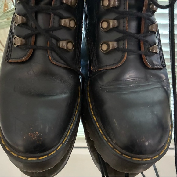 LEONA WOMEN'S VINTAGE SMOOTH LEATHER HEELED BOOTS - Picture 3 of 6